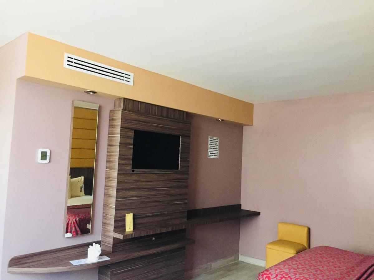 Hotel California Мехіко Екстер'єр фото