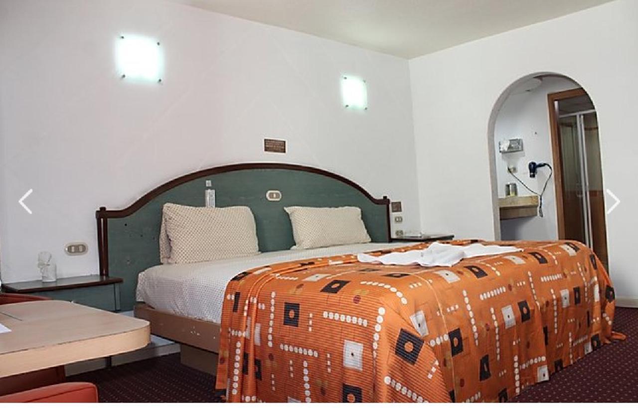 Hotel California Мехіко Екстер'єр фото